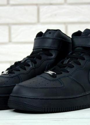 Чоловічі кросівки nike air force 1 classic black high8 фото