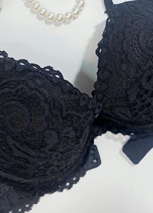 Розкішний мереживний чорний бюстгальтер пуш ап для глибокого декольте h&m