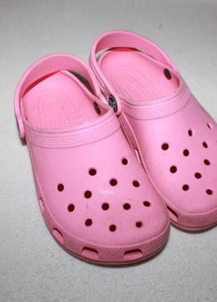 Кроксы оригинальные фирмы crocs с 12-13 размера по стельке 19 см.1 фото