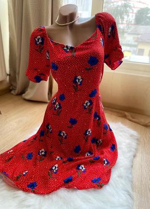 Трендовое летнее красное платье вискоза квадратный вырез декольте шнуровка на спинке