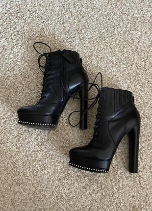 Черевики casadei