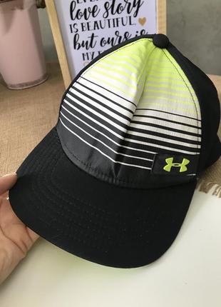 Кепка від under armour