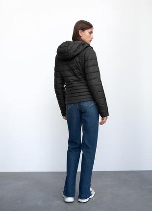 Куртка женская легкая водооталкивающая пуферная zara 20225 фото