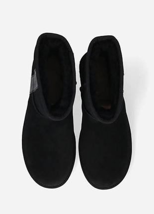 Сапоги зимние женские угги ugg classic mini side logo blk зимові уггі чоботи жіночі2 фото