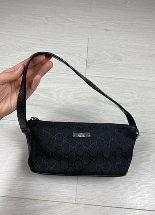 Gucci gg вінтаж сумка міні багет монограмна з лого чорна тканинна на плечі