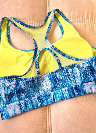 Спортивний топ р.м