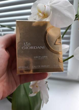 Парфумована вода miss giordani 30399 оріфлейм oriflame