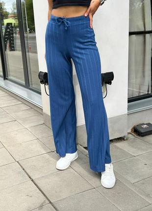 Трикотажні широкі штани в рубчик із завищеною талією