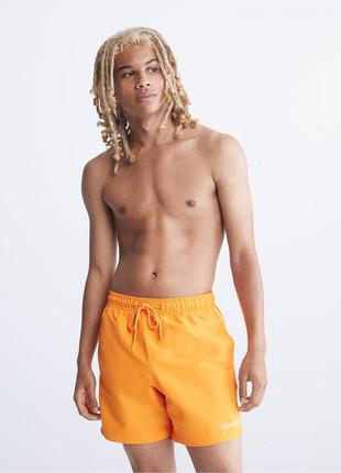 Новые шорты - плавки calvin klein (ck swim orange) с америки s,m,l