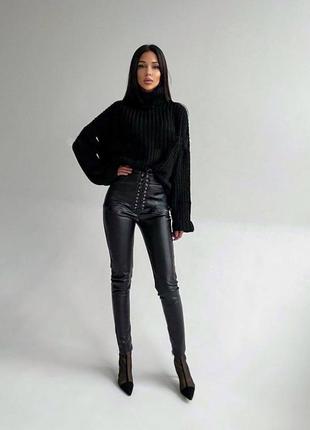 Кожаные лосины на шнуровке