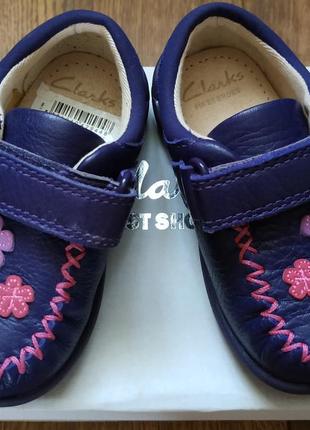 Туфельки-мокасини