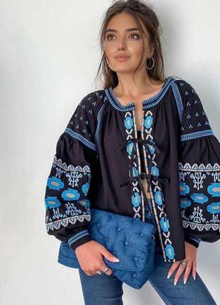Піджак вишитий