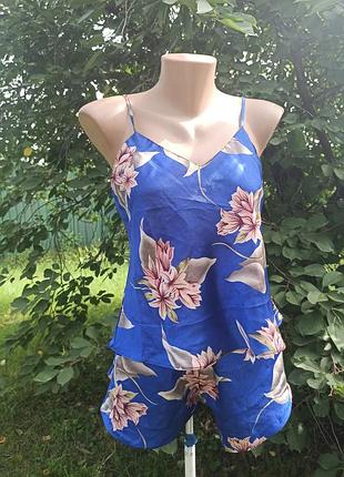 Нежная атласная пижама