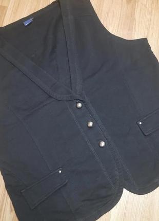Стильный жилет