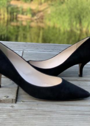 Ідеальні базові туфлі-човники2 фото