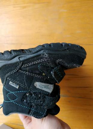 Дитячі черевики 23р 2