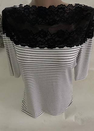 Нежная  лёгкая кофточка с кружевом