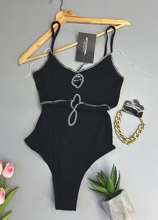 Боді в рубчик шикарний зі швами на виворіт , актуальний , стильний, розмір m