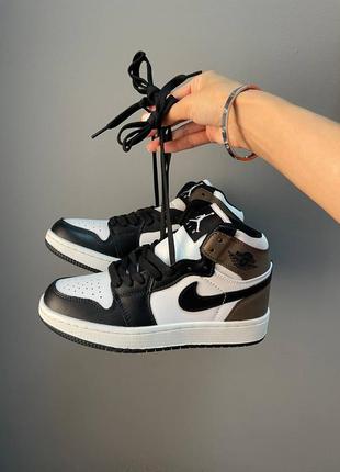 Кросівки жіночі nike air jordan retro 1 dark mocha/кроссовки женские найк аир джордан рэтро 18 фото