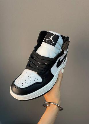 Кросівки жіночі nike air jordan retro 1 dark mocha/кроссовки женские найк аир джордан рэтро 12 фото