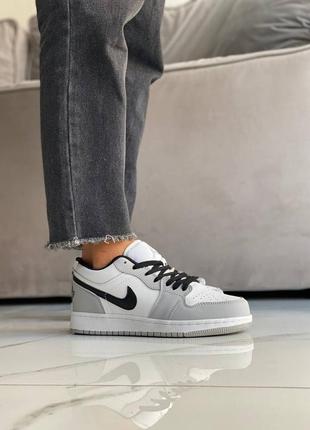 Кросівки жіночі nike air jordan 1 low/кроссовки женские  найк аир джордан 1