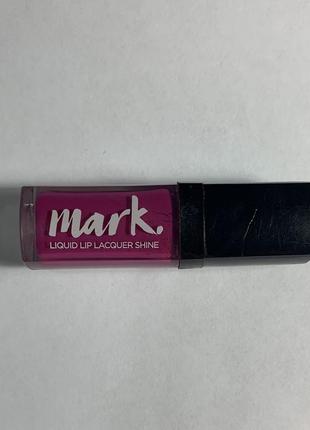 Помада avon mark liquid lip lacquer shine стойкая