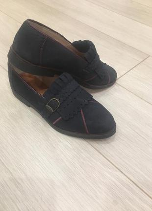 Стильные итальянские туфли