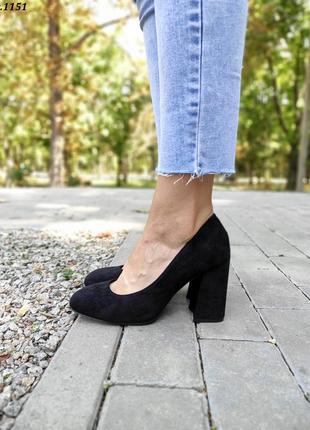 Туфли женские черные на широком каблуке6 фото