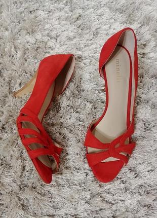 Босоніжки tahei minelli нат.замша 38р.