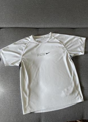 Бігова футболка nike оригінал біла спортивна майка free run1 фото