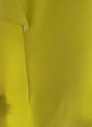 Стильна сукня лимонного кольору з воланами розміру s прямого крою4 фото