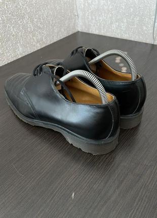 Оригінальні шкіряні туфлі  dr. martens  42-42.5 розміру 26,5-27 см3 фото