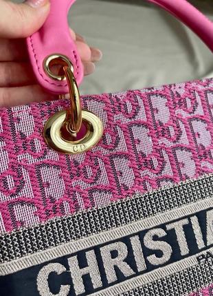 Розкішна малинова рожева яскрава сумочка в стилі діор dior lady pink logo lux женская малиновая розовая яркая сумка под бренд жаккард3 фото