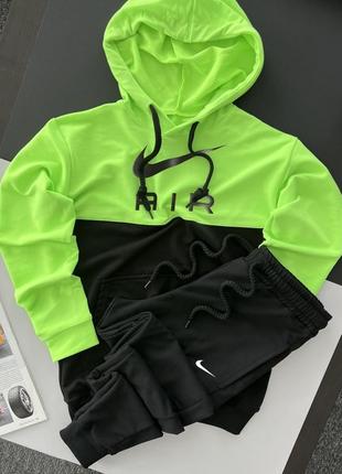 Спортивний костюм nike