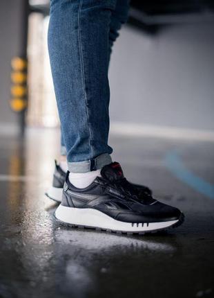 Чоловічі кросівки reebok classic leather legacy

/ мужские кроссовки ребок