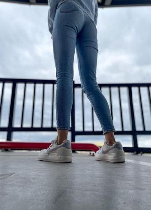 Жіночі кросівки nike high top volleyball shoes women sandals white purple

/ женские кроссовки найк аир форс3 фото