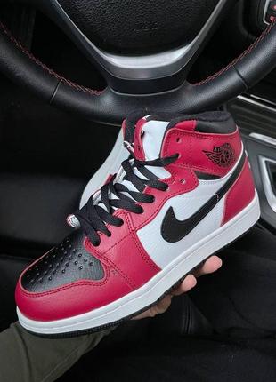 Жіночі кросівки зимові nike air jordan 1 red black fur / женские кроссовки нвйк аир джордан на меху