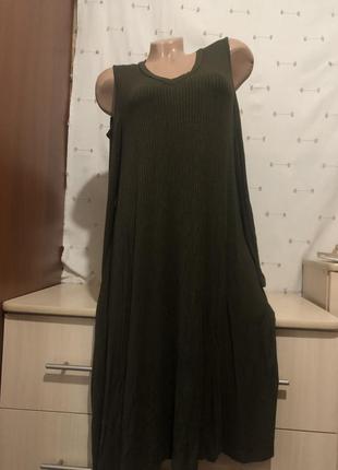 Платье с длинным рукавом1 фото