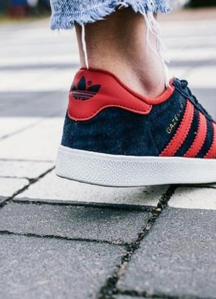 Жіночі кросівки  adidas gazelle blue red женские кроссовки  адидас2 фото