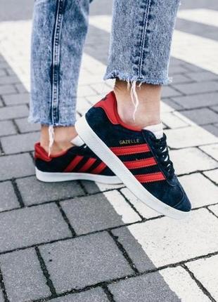 Жіночі кросівки adidas gazelle blue red жіночі кросівки адідас7 фото