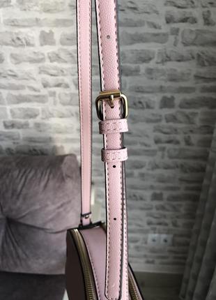 Розовая сумка на длинной ручке6 фото