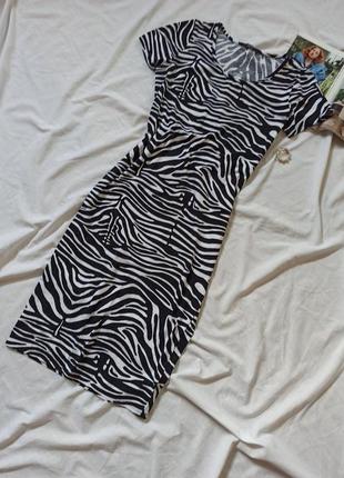 Платье миди в принт зебра/обтягивающее
