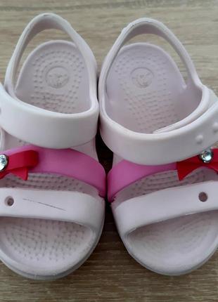Дитячі босоніжки crocs оригінал