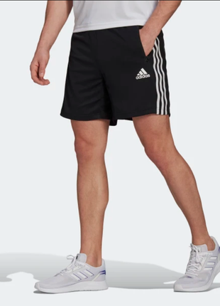 Чоловічі спортивні шорти adidas gm2127, l xl