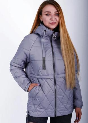 Женская демисезонная стеганая куртка лавандового цвета5 фото