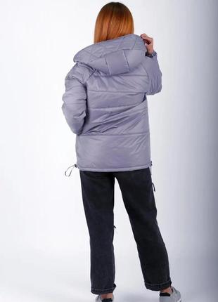 Женская демисезонная стеганая куртка лавандового цвета2 фото