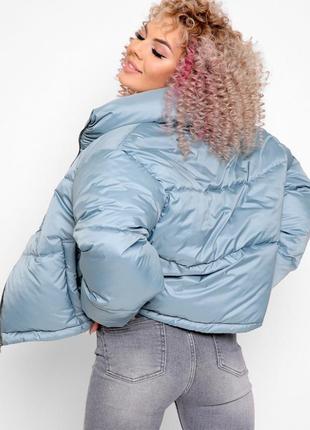 Модная демисезонная женская куртка свободного кроя3 фото