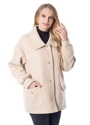 Трендова жіноча демісезонна куртка-пальто, бежева1 фото