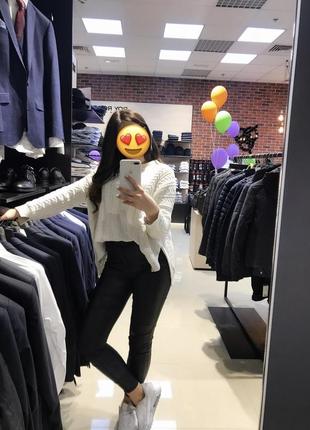 Жіночий светр