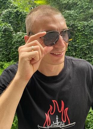 Чоловічі сонцезахисні окуляри